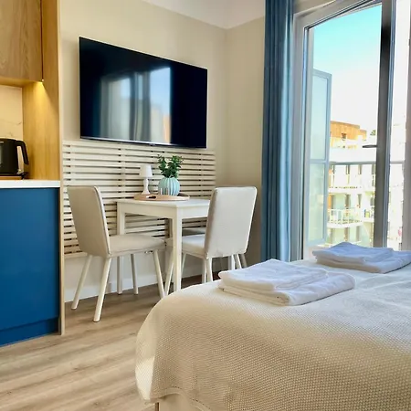 Blekit - Baseny, Sauny, Jacuzzi, Silownia, Bilard, Sala Zabaw, Parking, Do Plazy 400m Plaskie Dojscie